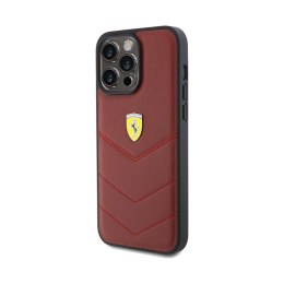 Ferrari Quilted Metal Logo - Etui iPhone 15 Pro Max (czerwony)