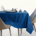 Obrus Vesta Indygo Tłoczony Nowoczesny 130x130 AmeliaHome - TCLOTH/AH/VESTA/BRD/INDIGO/130X130