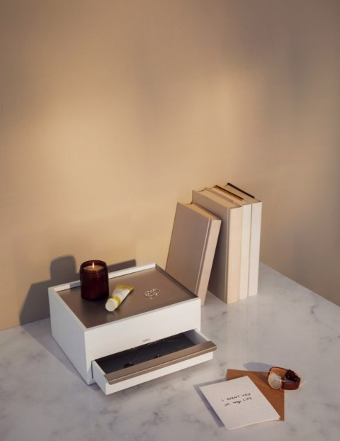 Organizer na biżuterię, kosmetyki STOWIT umbra - BOX/STOWIT/JEWELRY/WHITE/NICKEL