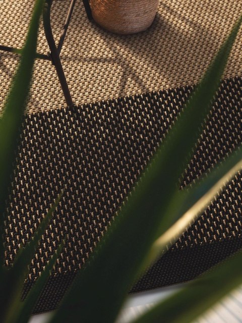 Dywan krótkowłosy NAOTO 7  beżowy styl minimalistyczny 80x150 benuta - RUG/BENUT/NAOTO/7/BEIGE+BLACK/80x150