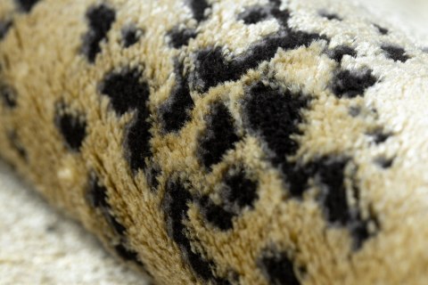 Dywan krótkowłosy WELLI ORNAMENT kolor musztardowy 140x190 hakano - RUG/LU/WELLI/ORNAMENT/GOLD+GREY/140x190