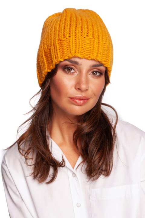 Czapka Model BK100 Honey - BE Knit BE Knit