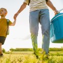 Lodówka turystyczna 42L KAMAI ICEBERG na wkłady mrożące, turkusowa z białą rączką EDA