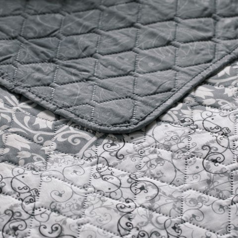 Narzuta ALHAMBRA kolor szary drukowany materiał mikrofibra 260x280 DecoKing - CHON/ALHAMBRA/WH+GREY/260x280