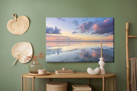 Obraz Na Płótnie Odbicie Lustrzane Chmur W Morzu Canvas 120x80 LB-582-C120-80