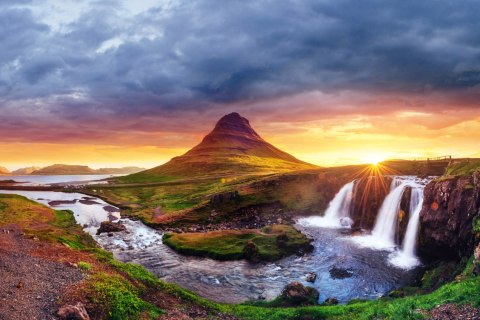 Obraz Na Płótnie Islandzkie Wodospady O Zachodzie Słońca Canvas Naturalny 100x70 LB-1550-NC100-70