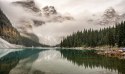 Obraz Wieloczęściowy Jezioro Moraine W Parku Narodowym Banff, Kanada