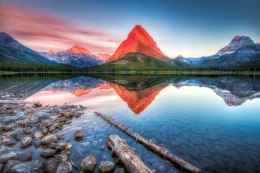 Obraz Wieloczęściowy Jezioro Swiftcurrent Lake W Usa