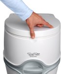 Toaleta turystyczna THETFORD EXCELLENCE 21L przenośna z pompką elektryczną 92306 Thetford