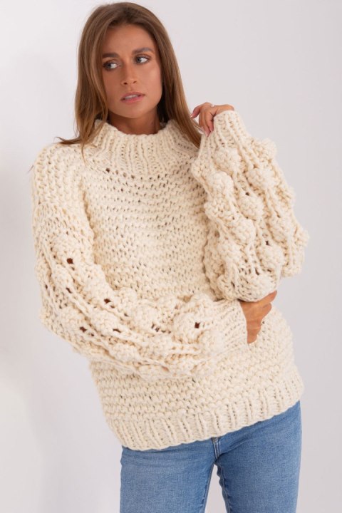 Sweter Damski Model AT-SW-2382.97P Light Beige - AT AT