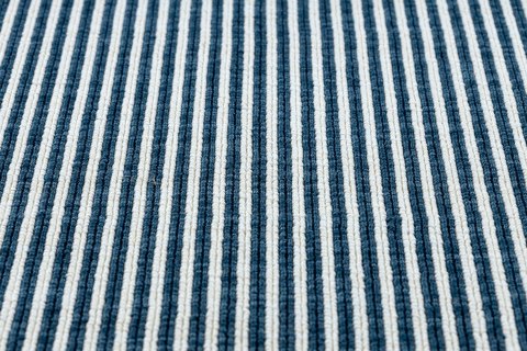 Dywan WINK LINES kolor niebieski 140x200 Hakano - RUG/LU/WINK/LINES/BLUE/140x200