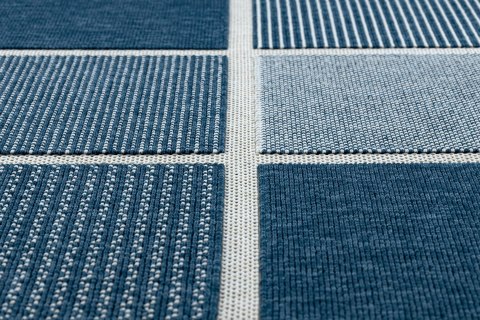 Dywan WINK SQUARES kolor niebieski 160x230 Hakano - RUG/LU/WINK/SQUARES/BLUE/160x230