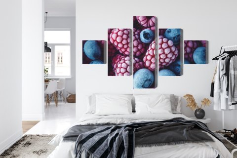 Obraz Wieloczęściowy Mrożone Jagody I Maliny Canvas Naturalny 150x90 LBS-3917-NC150-90_1X30-90_2X30-60_2X30-30