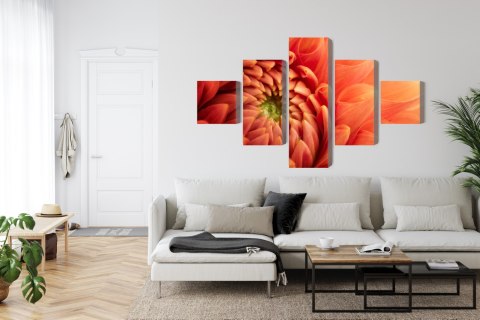 Obraz Wieloczęściowy Pomarańczowa Chryzantema W Skali Makro Canvas Naturalny 250x150 LBS-3702-NC250-150_1X50-150_2X50-100_2X50-