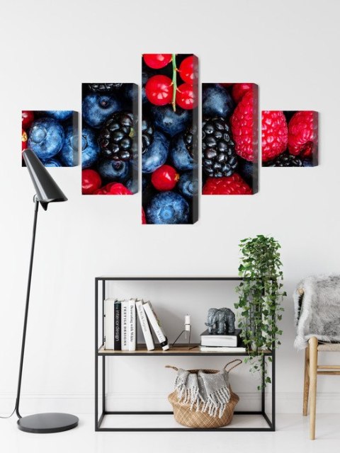 Obraz Wieloczęściowy Owoce Leśne W Skali Makro Canvas Naturalny 150x90 LBS-3732-NC150-90_1X30-90_2X30-60_2X30-30
