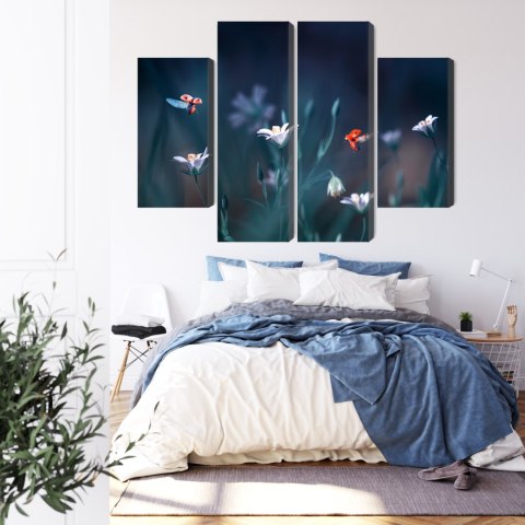 Obraz Wieloczęściowy Biedronki I Polne Kwiaty W Skali Makro Canvas Naturalny 200x150 LBS-3946-NC200-150_2X50-150_2X50-100