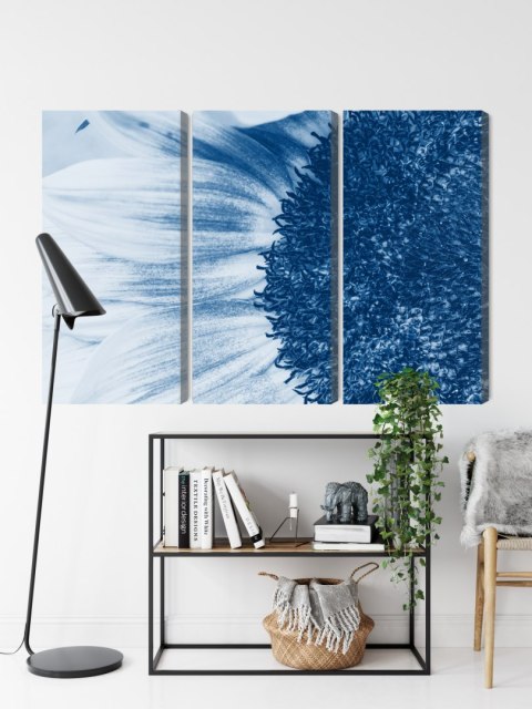 Obraz Wieloczęściowy Niebieski Słonecznik W Skali Makro Canvas Naturalny 120x80 LBS-3908-NC120-80_3X40-80