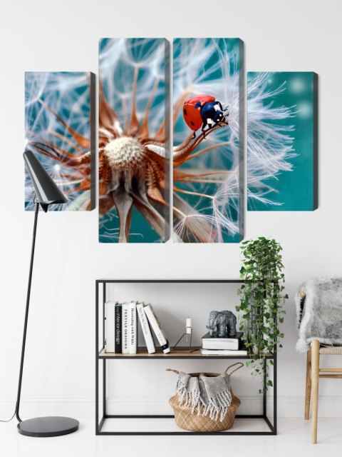 Obraz Wieloczęściowy Biedronka Na Mniszku Lekarskim W Skali Makro Canvas Naturalny 160x120 LBS-3955-NC160-120_2X40-120_2X40-80