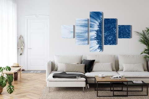 Obraz Wieloczęściowy Niebieski Słonecznik W Skali Makro Canvas 150x90 LBS-3912-C150-90_1X30-90_2X30-60_2X30-30