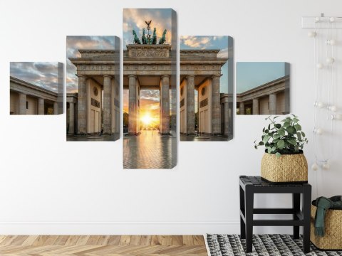 Obraz Wieloczęściowy Brama Brandenburska W Berlinie Canvas 250x150 LBS-2750-C250-150_1X50-150_2X50-100_2X50-50