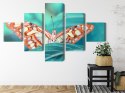 Obraz Wieloczęściowy Motyl Na Liściu W Skali Makro Canvas Naturalny 150x90 LBS-3942-NC150-90_1X30-90_2X30-60_2X30-30