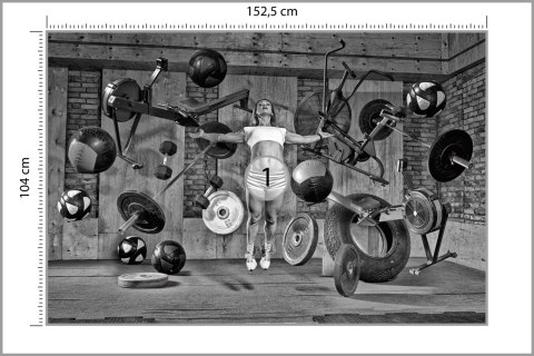 Fototapeta Kobieta Lewitująca Między Sprzętem Sportowym Vinyl Gładki 152.5x104 FT-3952-VGL