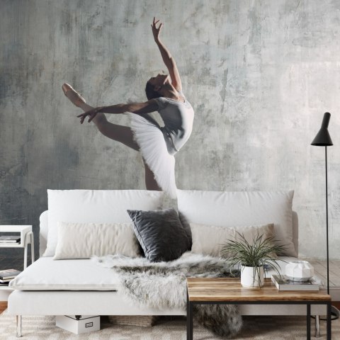 Fototapeta Tańcząca Baletnica Na Tle Betonowej Ściany Flizelina 208x146 FT-3831-VEXL