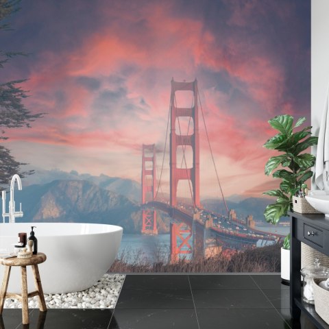 Fototapeta Beautiful View Of Golden Gate Bridge In Background Of Mountains During Sunset Tapeta Samoprzylepna 180x120 FT-448555-