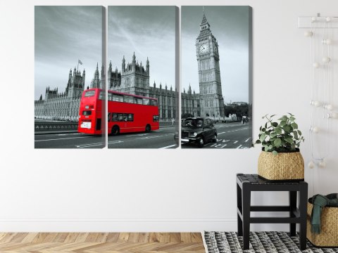 Obraz Wieloczęściowy Czerwony Autobus W Londynie Canvas 120x80 LBS-2219-C120-80_3X40-80