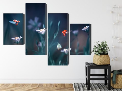 Obraz Wieloczęściowy Biedronki I Polne Kwiaty W Skali Makro Canvas 120x75 LBS-3945-C120-75_2X30-75_2X30-45