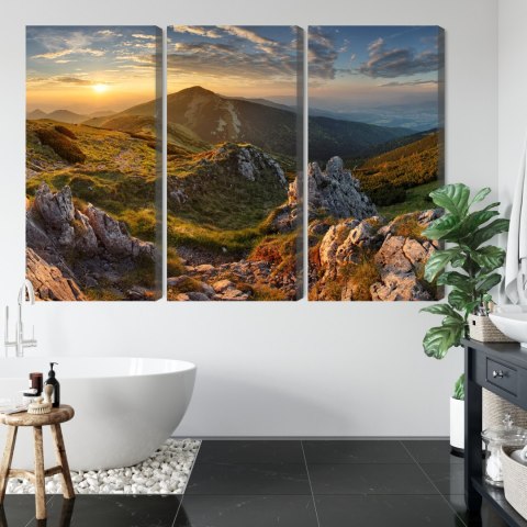 Obraz Wieloczęściowy Chlebowy Szczyt Na Słowacji Canvas 120x80 LBS-4415-C120-80_3X40-80