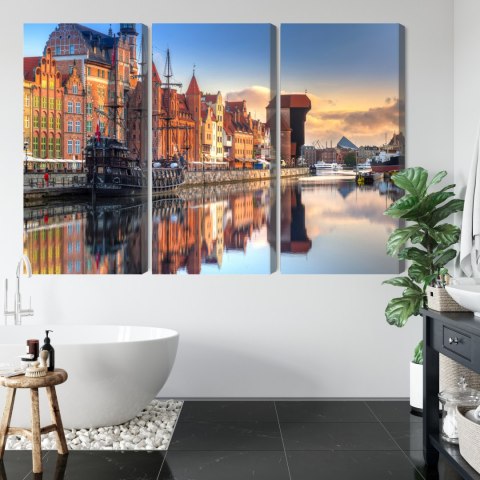 Obraz Wieloczęściowy Gdańska Motława O Wschodzie Słońca Canvas 120x80 LBS-2706-C120-80_3X40-80