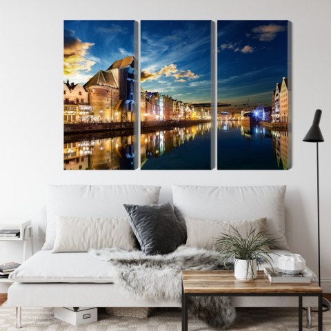Obraz Wieloczęściowy Gdańskie Nabrzeże I Żuraw Nocą Canvas 120x80 LBS-2741-C120-80_3X40-80