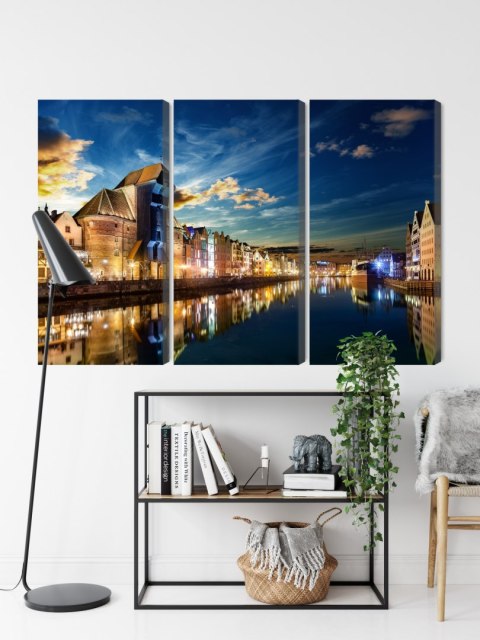 Obraz Wieloczęściowy Gdańskie Nabrzeże I Żuraw Nocą Canvas 120x80 LBS-2741-C120-80_3X40-80