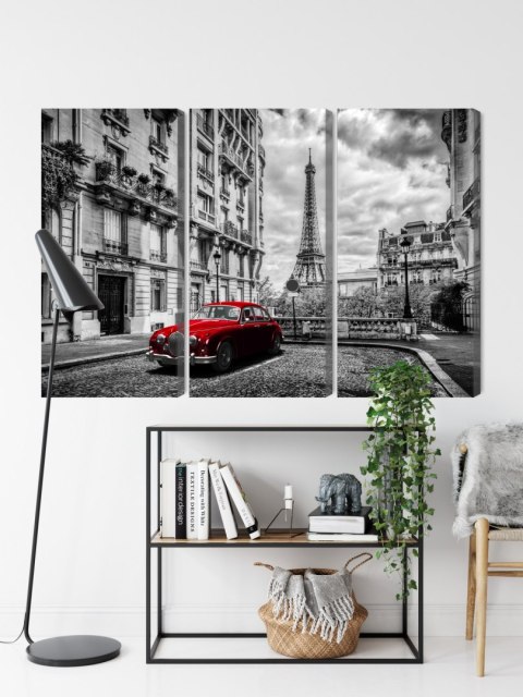 Obraz Wieloczęściowy Czerwony Samochód Retro Na Tle Wieży Eiffla Canvas 120x80 LBS-2259-C120-80_3X40-80