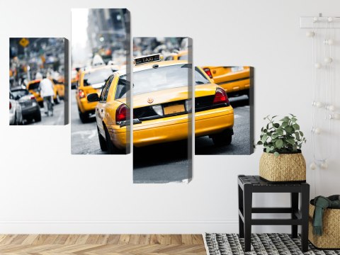 Obraz Wieloczęściowy Taksówki Na Ulicach Nowego Jorku Canvas 120x75 LBS-2052-C120-75_2X30-75_2X30-45