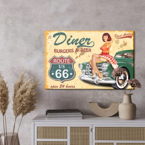 Obraz Na Płótnie Kobieta Na Masce Zabytkowego Samochodu Canvas Naturalny 100x70 LB-2796-NC100-70