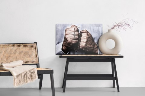 Obraz Na Płótnie Ręce Trzymające Różaniec Canvas Naturalny 100x70 LB-2584-NC100-70