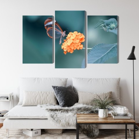 Obraz Wieloczęściowy Motyl W Letnim Ogrodzie Canvas Naturalny 150x100 LBS-3829-NC150-100_1X50-100_2X50-75