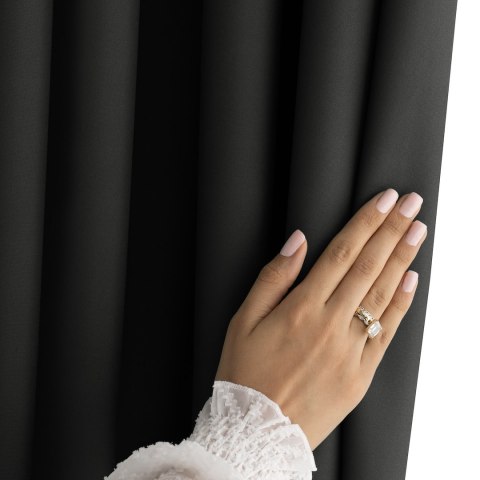RESTILO zasłona CARLI kolor czarny gładki styl klasyczny taśma materiał oxford 200x270 - CURT/RES/OXFORD/CARLI/PLEAT/BLACK/200X2