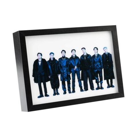 BTS - Dekoracyjna ramka z oświetleniem LED