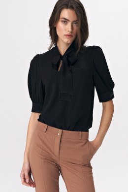 Elegancka czarna bluzka z wiązaniem na dekolcie B107 Black - Nife