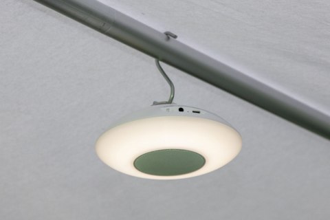 Lampa wisząca 200 lumenów AUREOLA z głośnikiem na pilota Bo Camp